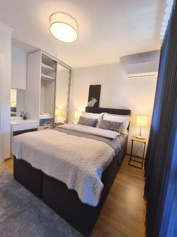 Snow Sheep Apart - Апартамент С Две Спални Ruse Extérieur photo